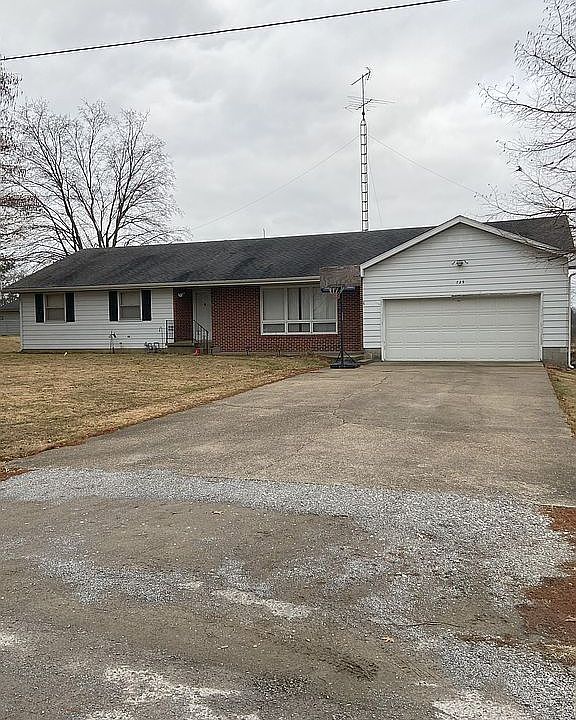 729 W South St, Grayville, IL 62844 Zillow