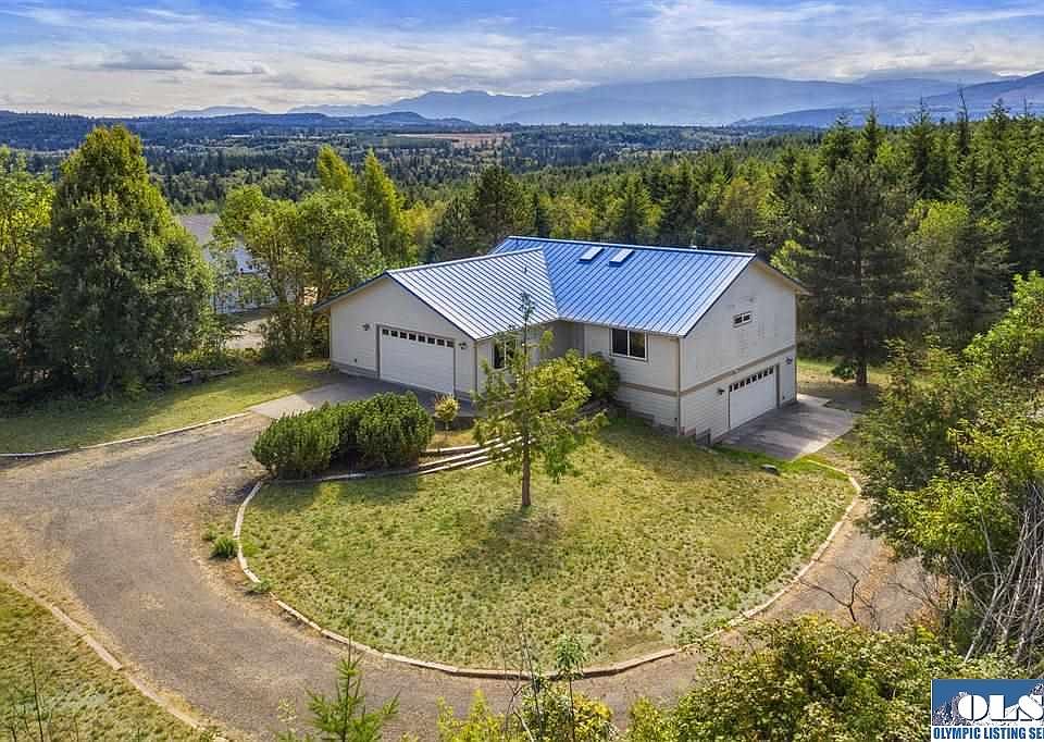 1st image of 41 Woodland Way
