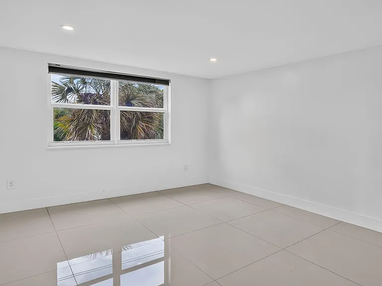 10110 Boca Entrada Blvd #305 — Photo 22