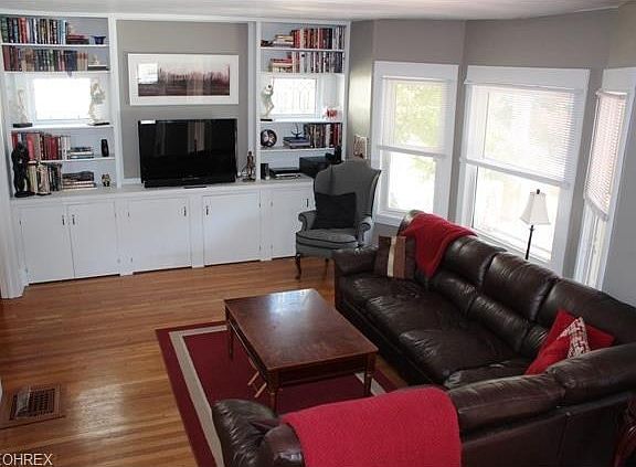 4th image of 1200 Andrews Ave