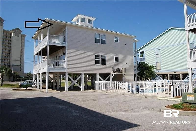 1st image of 908 W Lagoon Ave #1B