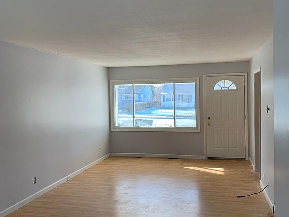 4th image of 1149 Ranchland Dr