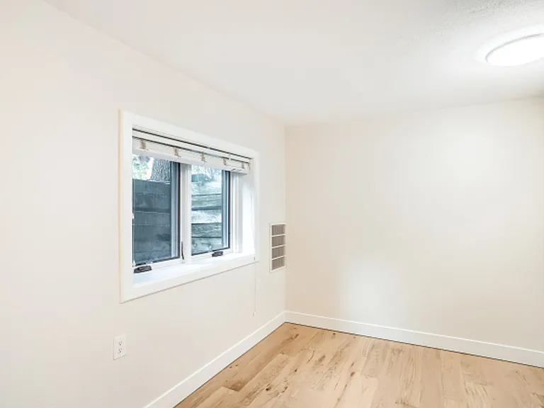 3368 Hickok Pl — Photo 13