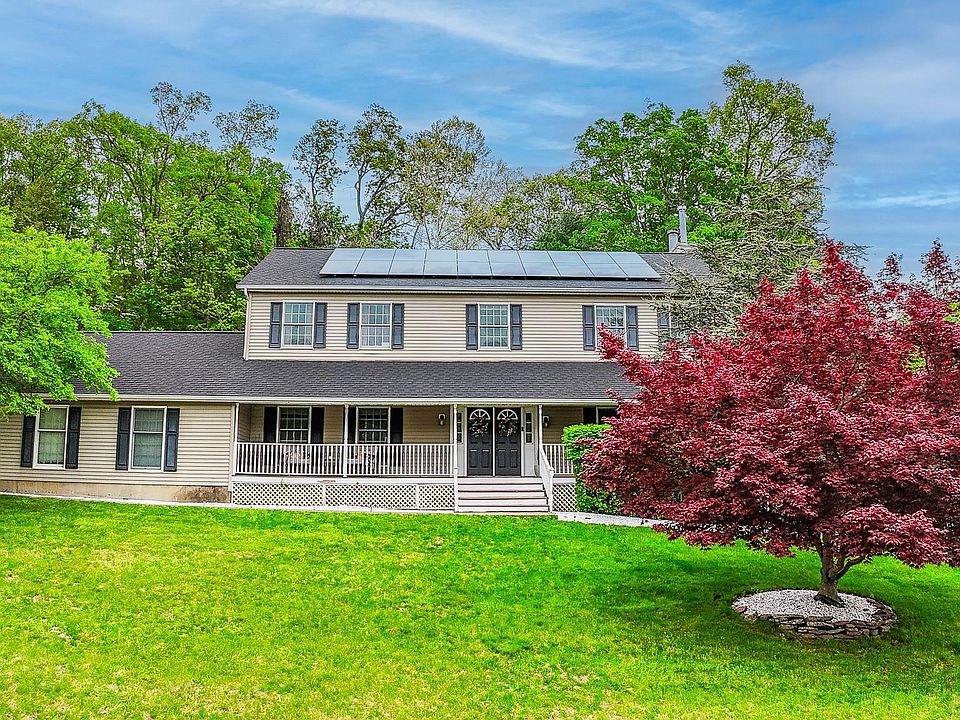 1st image of 29 John F Kennedy Drive