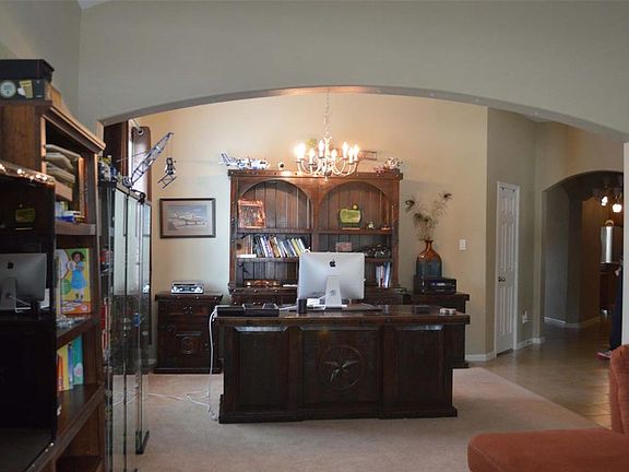 5th image of 6138 Southwell Ln