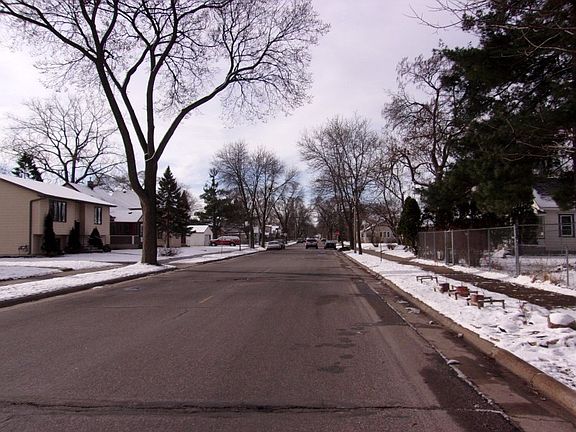 4th image of 3712 36th Ave S