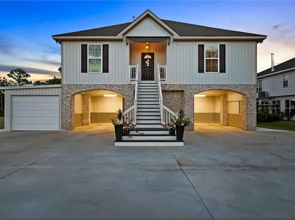 20550 Fairway Dr, Springfield, LA 70462