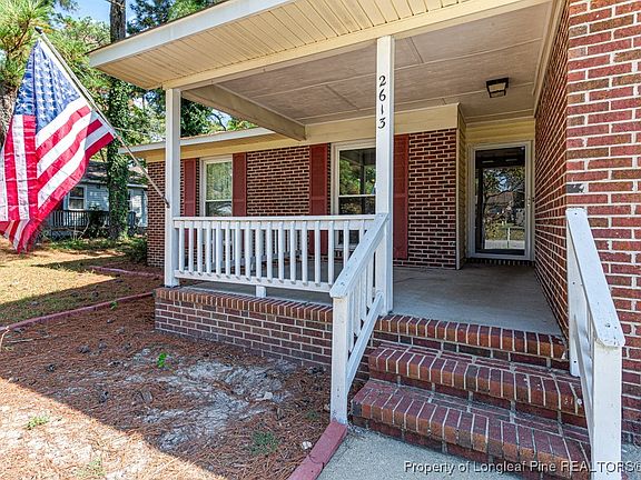 4th image of 2613 Sedgefield Dr