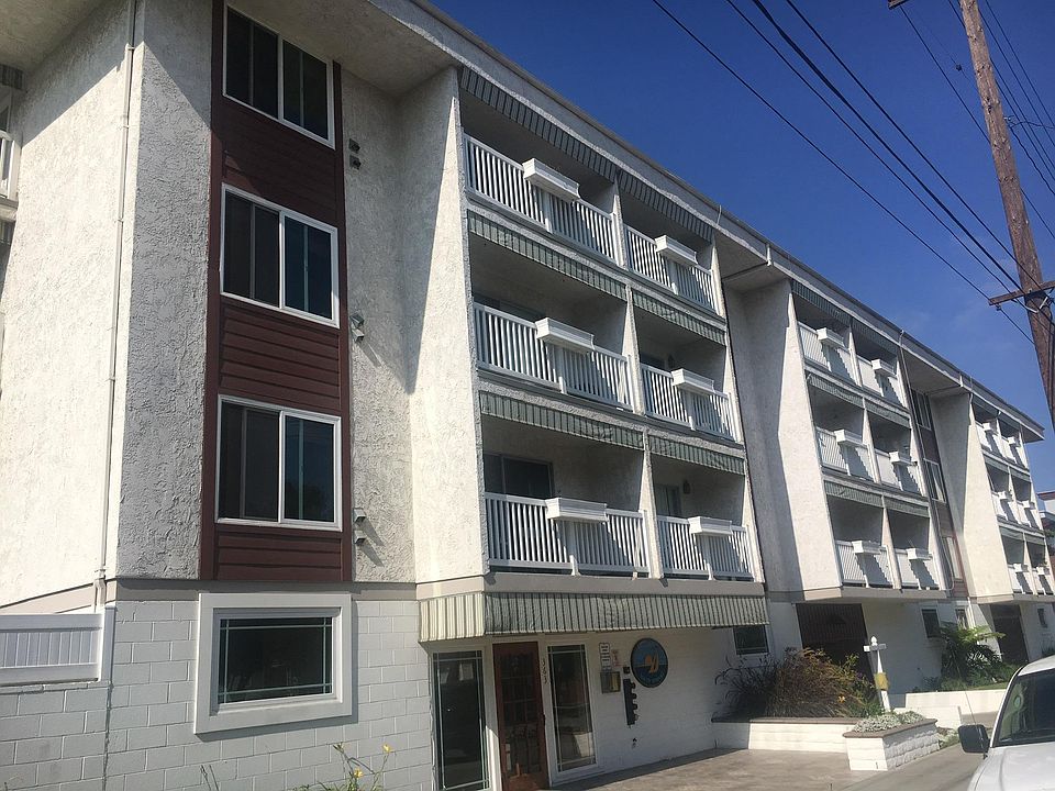 1st image of 363 Newport Ave Unit 103