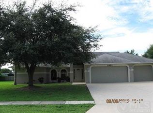 13620 Willow Bridge Dr, North Fort Myers, FL 33903
