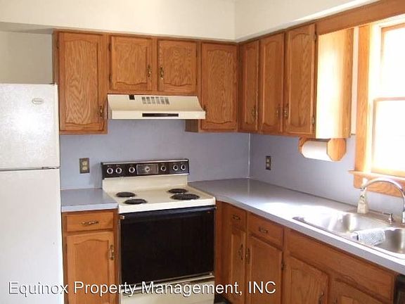 3rd image of 4010 Camden St