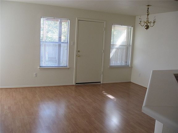 3rd image of 9709 Sugar Hill Dr