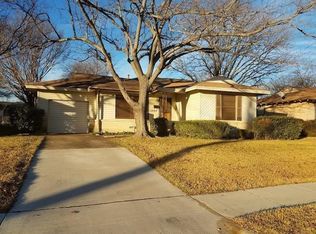 1525 Lewis Dr, Garland, TX 75041