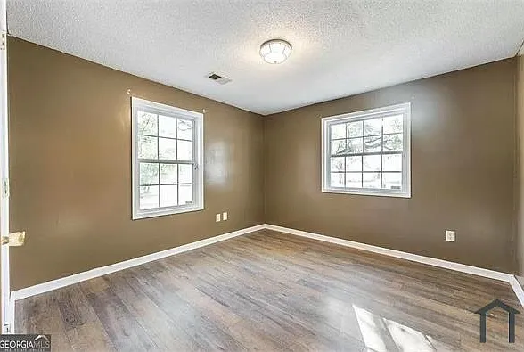 301 Diggs Blvd — Photo 18