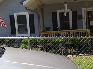 8 B St, Greenville, SC 29611