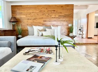 771 Wanaao Rd, Kailua, HI 96734