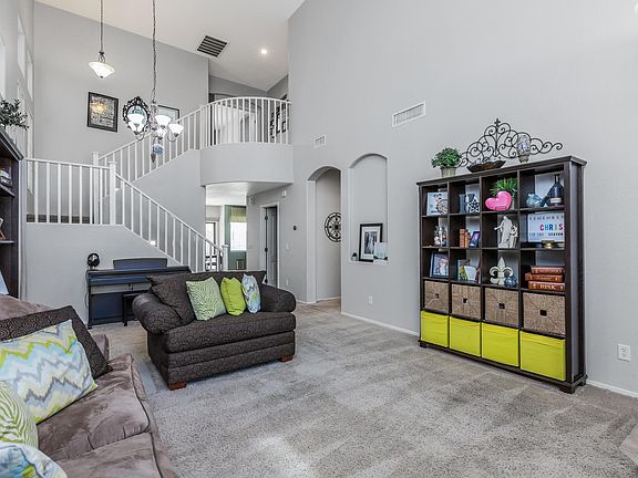 4th image of 18943 E Kingbird Dr