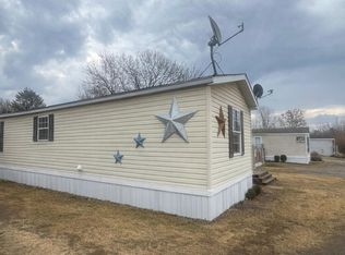 10 Debra Ln, Plattsburgh, NY 12901