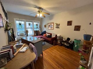 6643 N Newgard Ave APT 1E, Chicago, IL 60626