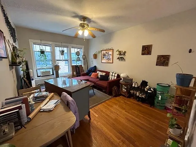 Building Photo - 6653 N Newgard Ave #2E