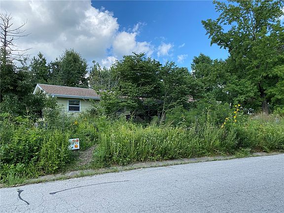 3rd image of 539 Ashby Dr