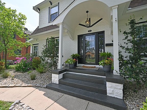 4th image of 91 Arcadia Ave