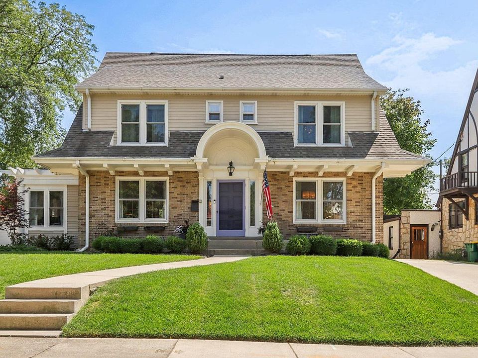 1st image of 2609 East Newton AVENUE