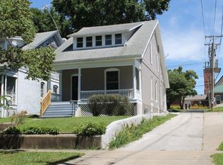 612 4th St, Boonville, MO 65233