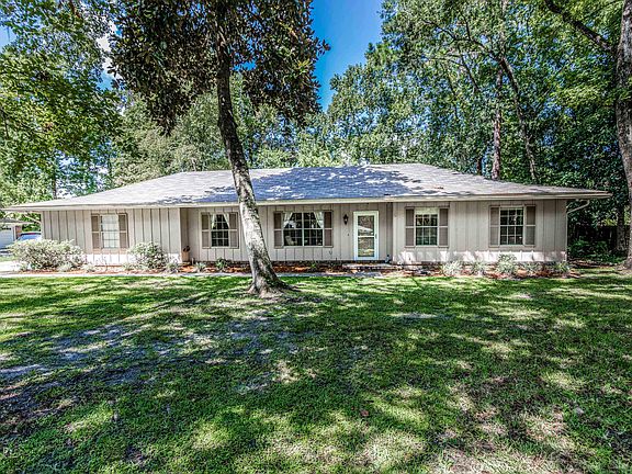 2nd image of 2862 Admirals Walk Dr W