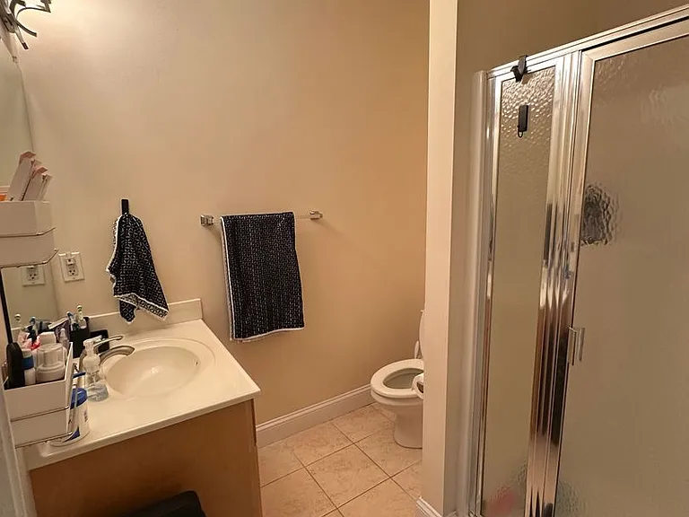 1320 Club House Dr — Photo 12