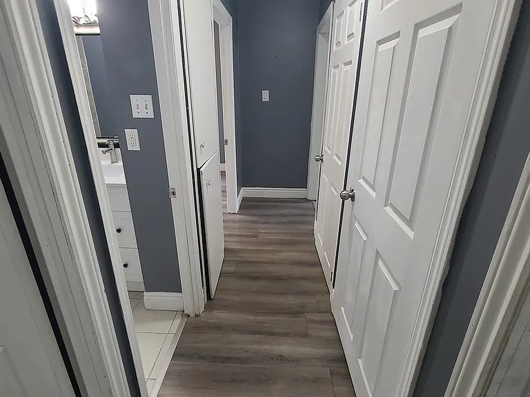 669 Victoria St #1 — Photo 9
