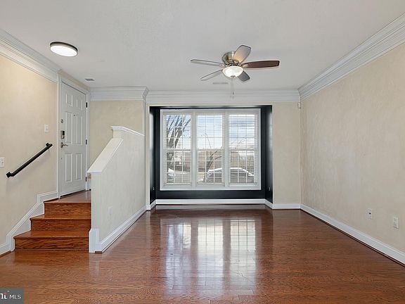 4th image of 2675 Sheffield Hill Way #164