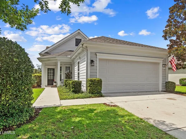 15 Clover Dr, Bluffton, SC 29909