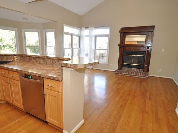 2nd image of 7682 Pinesprings West Dr