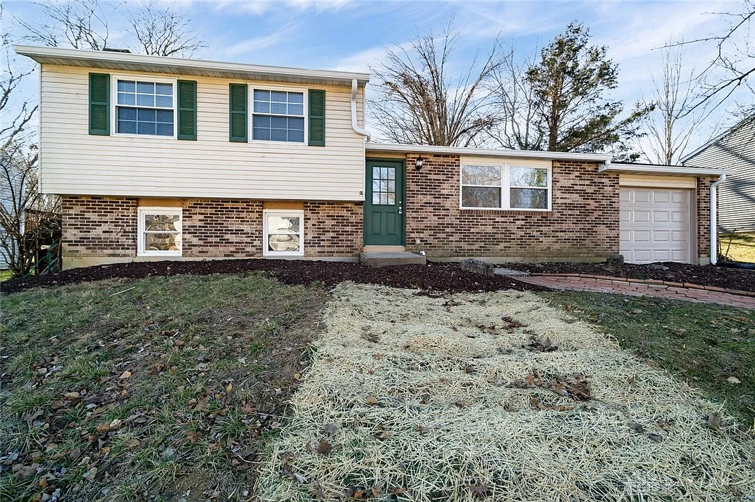 8845 Penfield Way photo 1