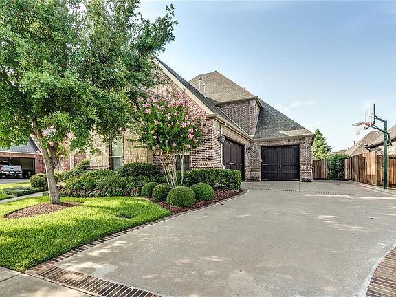 2nd image of 8944 Glendara Dr