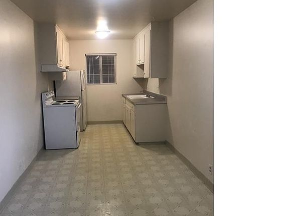 5th image of 118 Wilton Dr #1