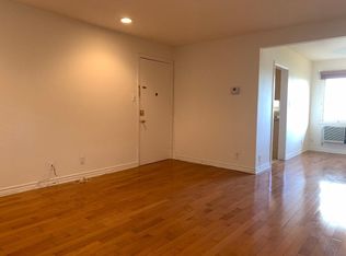 1217 N Crescent Heights Blvd APT D, West Hollywood, CA 90046