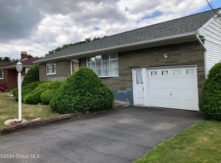2325 Oakland Ave, Schenectady, NY 12309