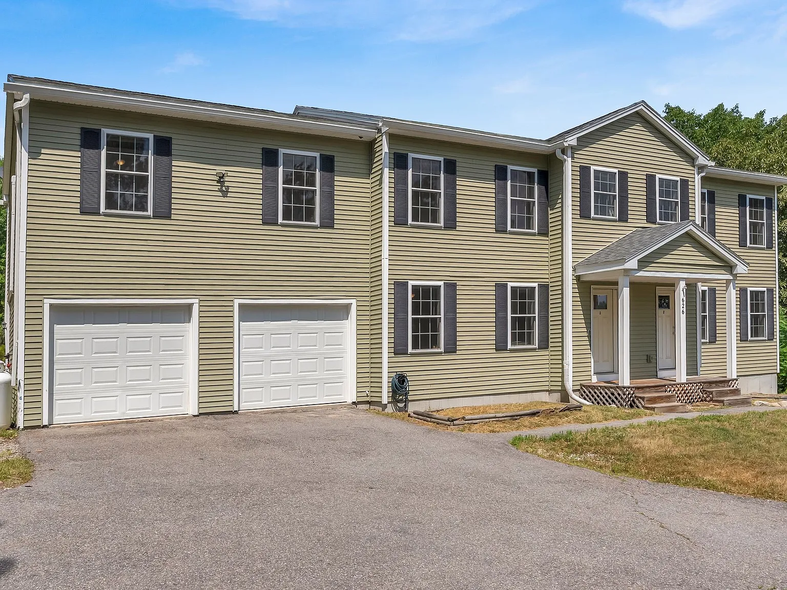 4 bed, 2250 sqft, $3,100 — Photo 1