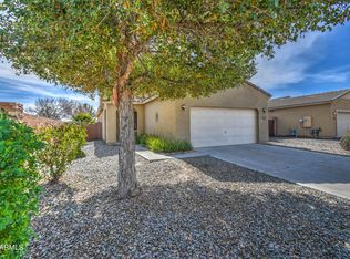 731 W Love Rd, San Tan Valley, AZ 85143