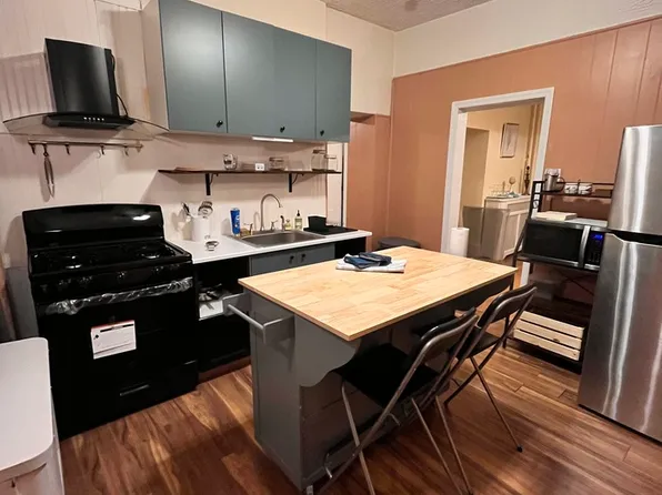 5829 Reach St Floor 1, Philadelphia, PA 19120