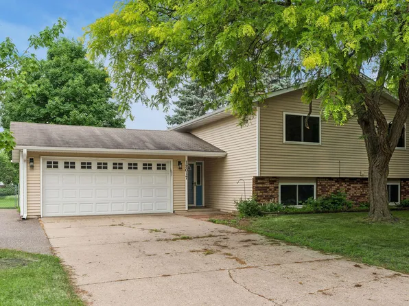 12017 Pennsylvania Ave N, Champlin, MN 55316