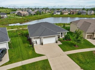 7720 NW 95th Ct, Johnston, IA 50131