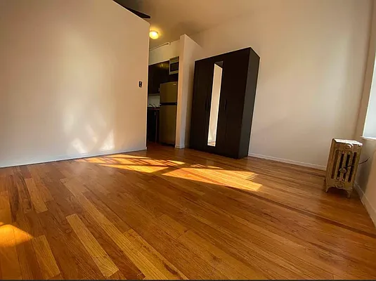 Rented by The Downtown LLC | media 11