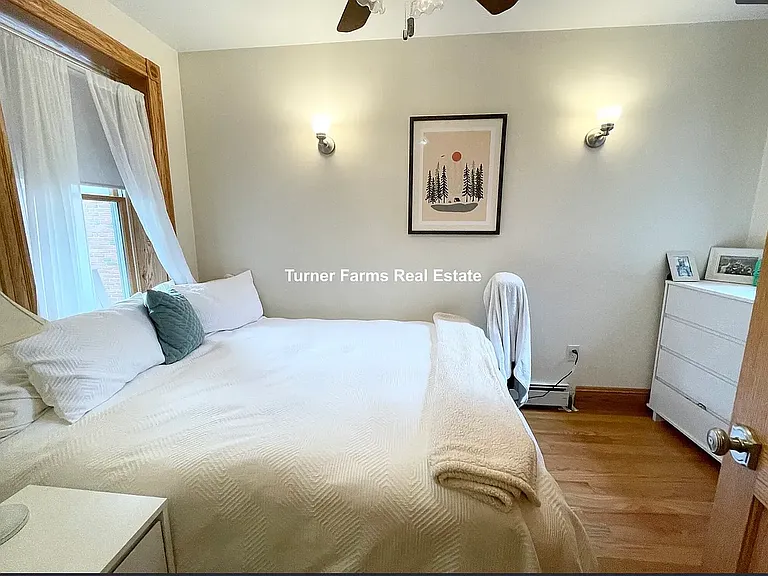 18 S Russell St #3 — Photo 7