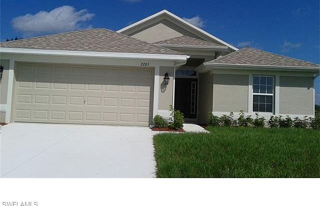 1st image of 4333 NE 9th Pl