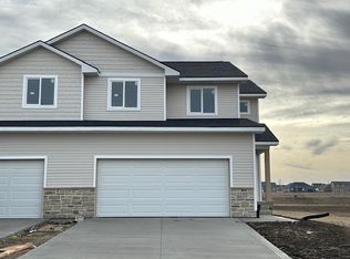 5100 Ella Ivy Ct, Van Meter, IA 50261