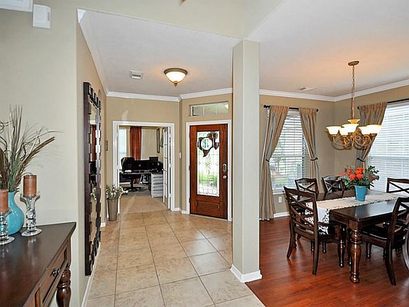 Wood flooring in Dining room!