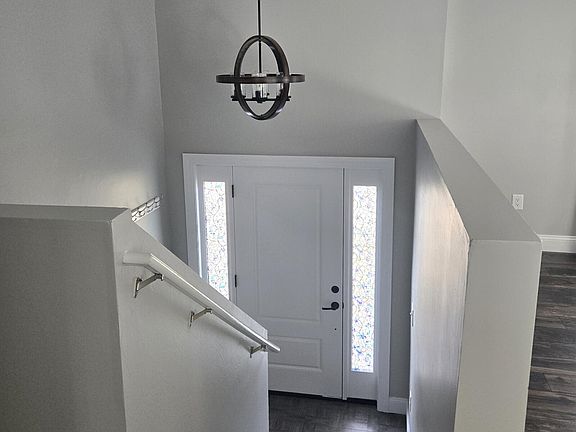 5th image of 30 Ellis Court
